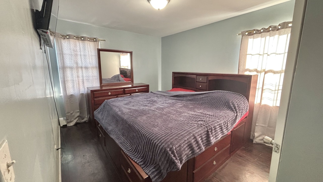 Photo of Bedroom in Queens