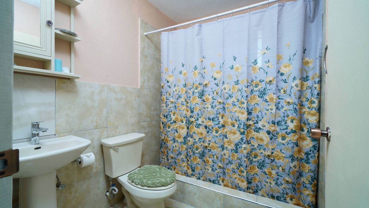 Photo of Bathroom in Caribbean Estates