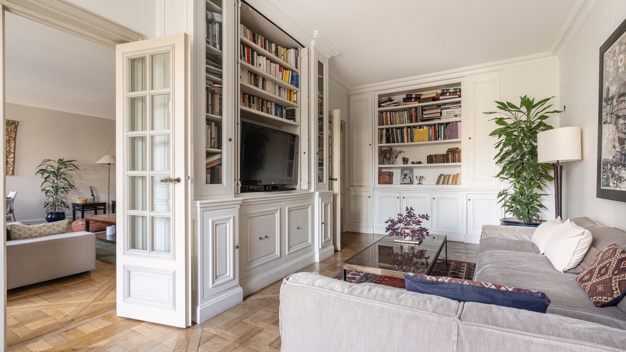 Photo of Livingroom in 6th Arrondissement
