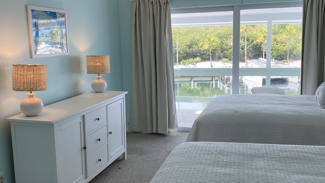 Photo of Bedroom in Great Harbour Cay