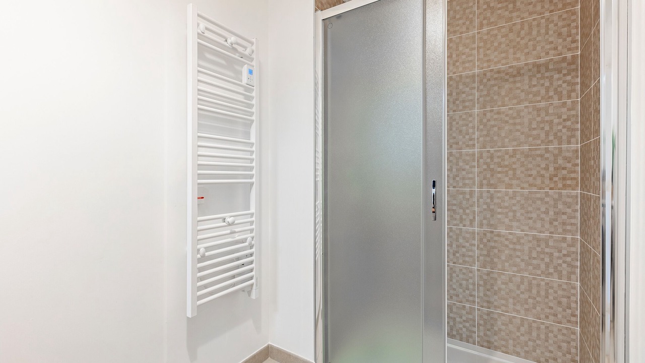Photo of Bathroom in Chennevieres-sur-Marne