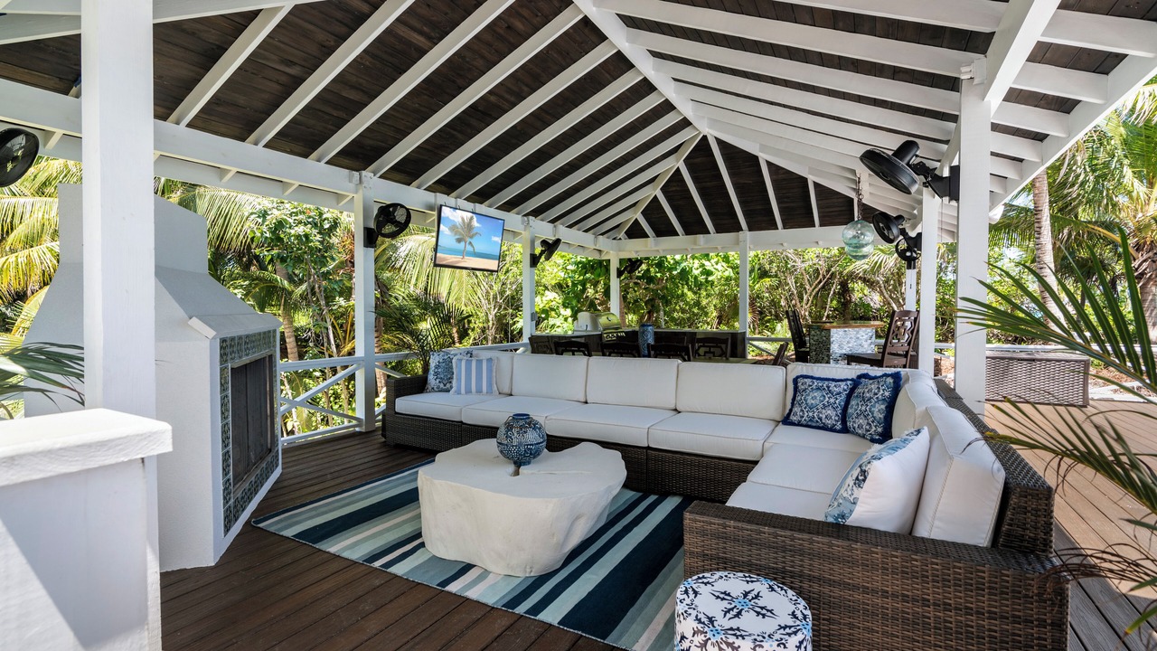 Photo of Livingroom in Tar Bay
