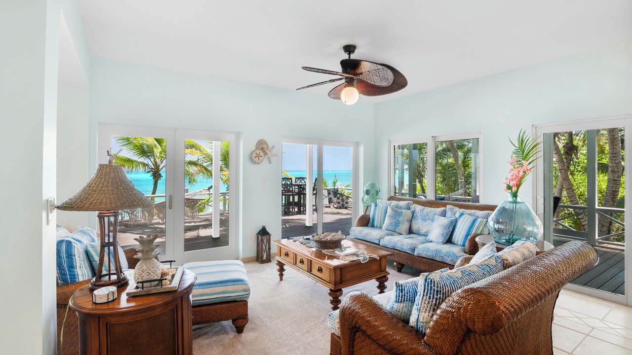 Photo of Bedroom in Tar Bay