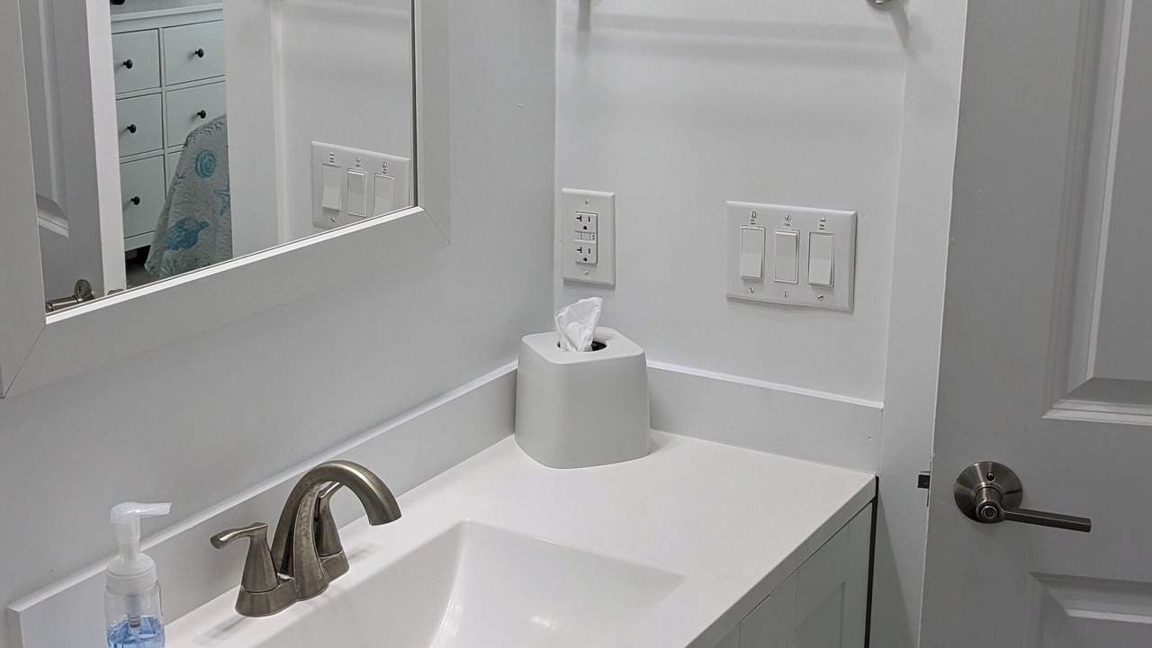 Photo of Bathroom in Turtle Rocks
