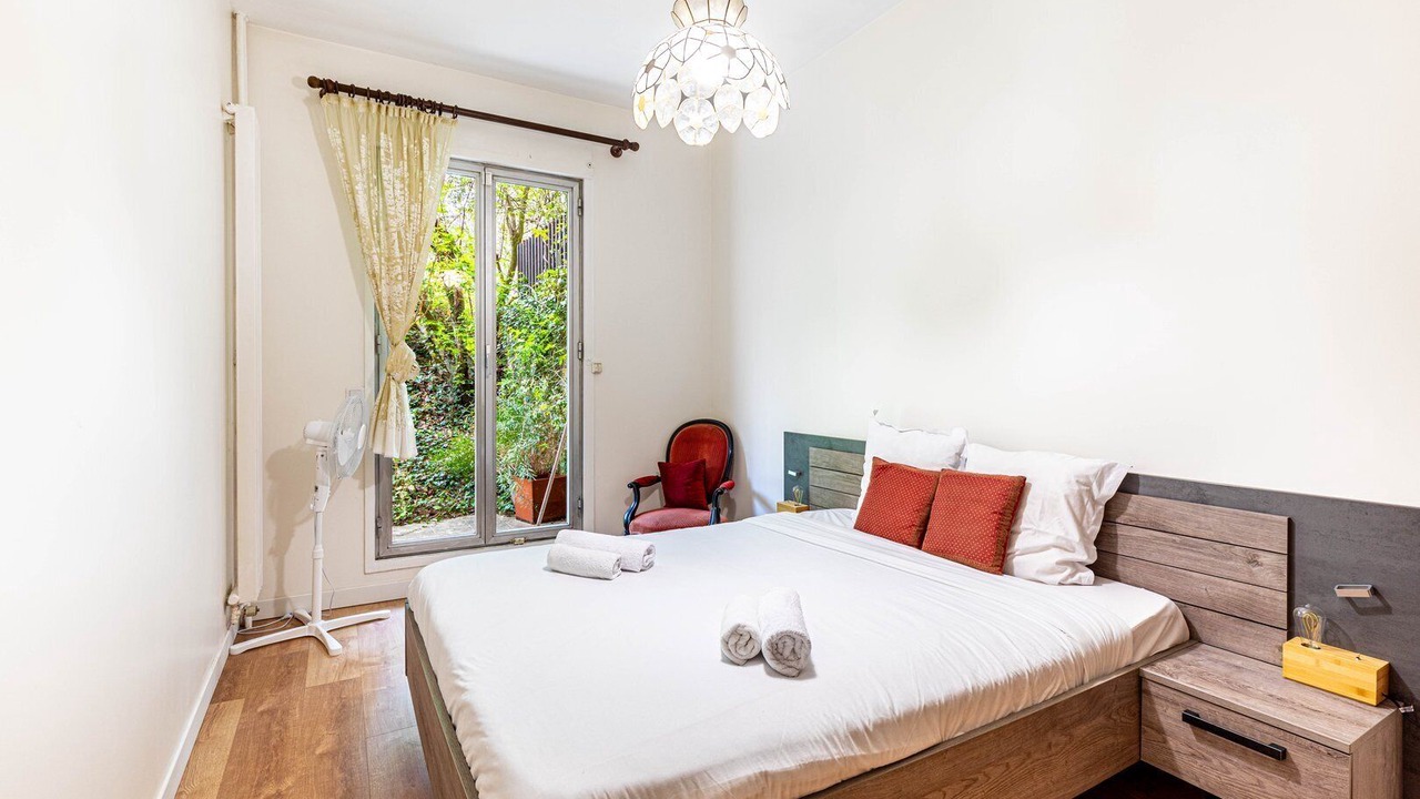 Photo of Bedroom in Montparnasse