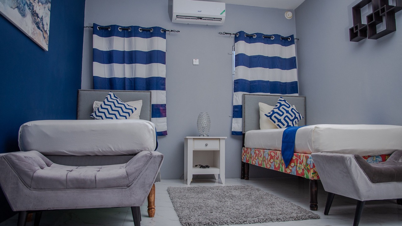 Photo of Bedroom in Hellshire