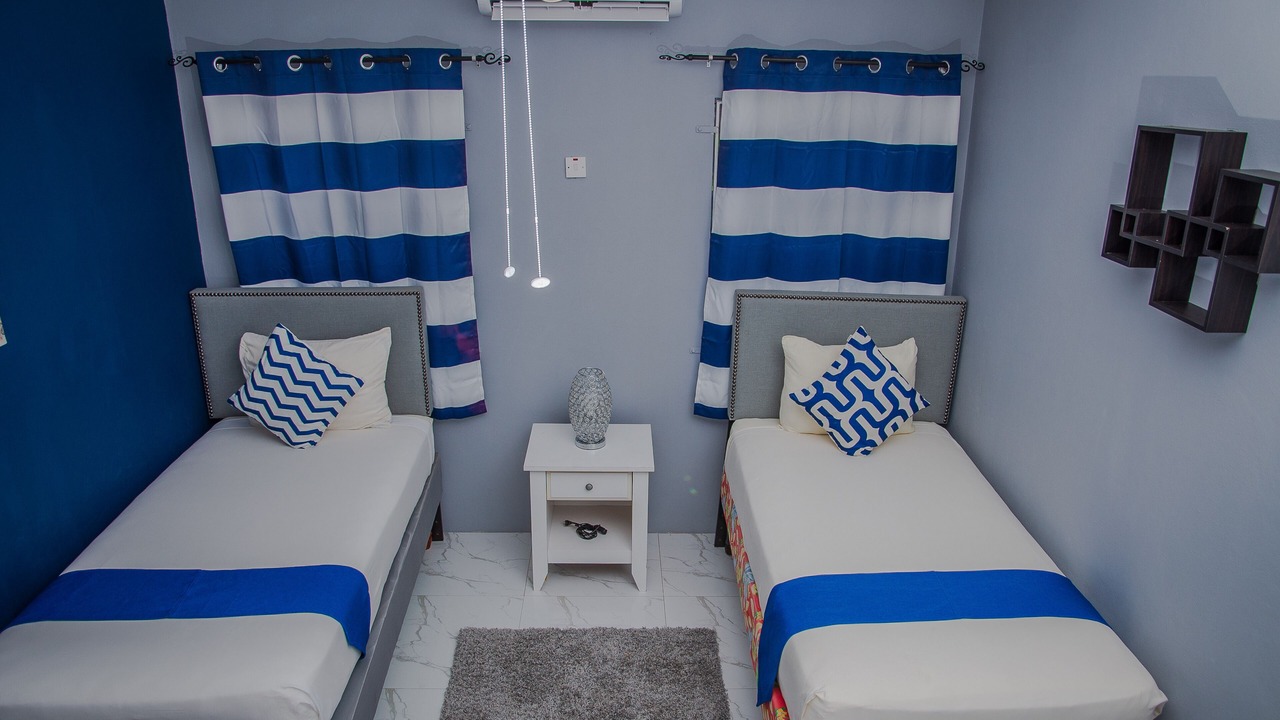 Photo of Bedroom in Hellshire