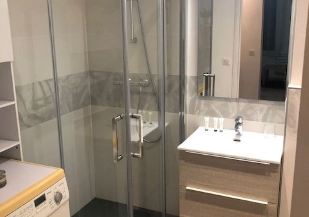 Photo of Bathroom in Sceaux