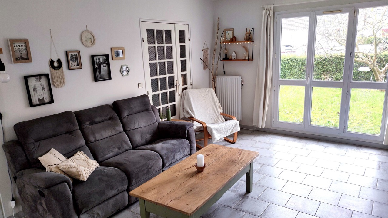 Photo of Livingroom in Gouvernes