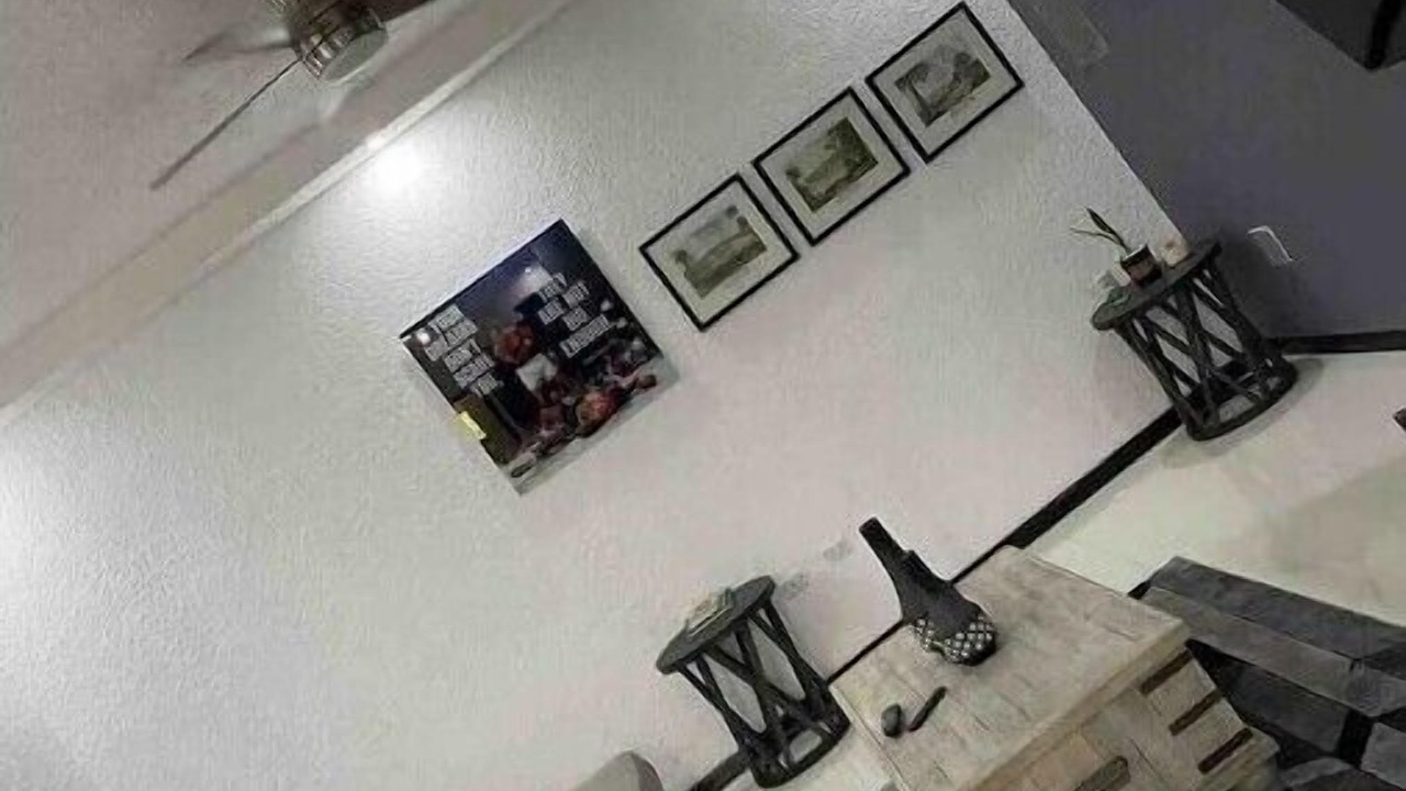 Photo of Livingroom in Molynes Gardens