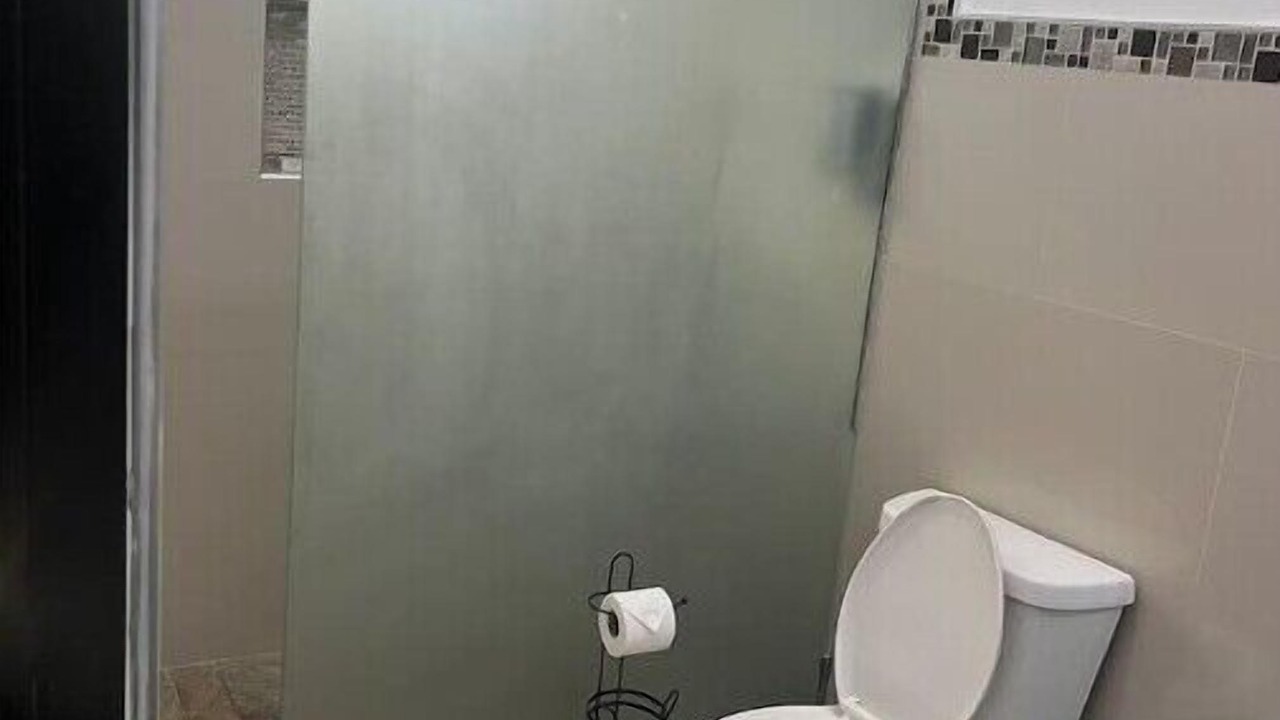 Photo of Bathroom in Molynes Gardens