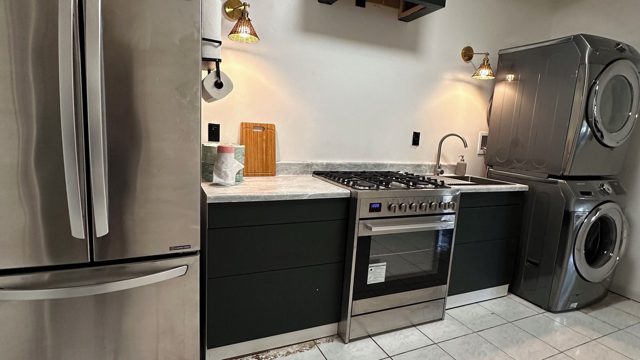 Photo of Kitchen in Far Rockaway