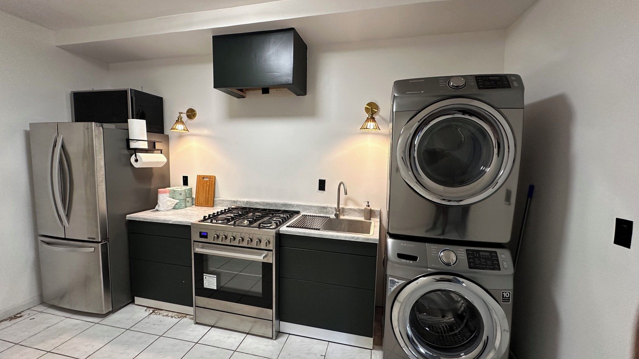 Photo of Kitchen in Far Rockaway