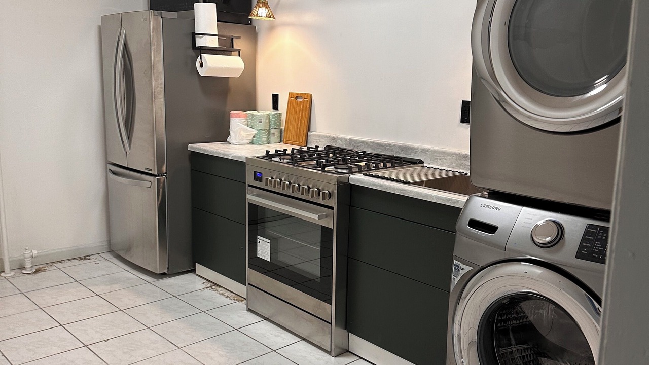 Photo of Kitchen in Far Rockaway