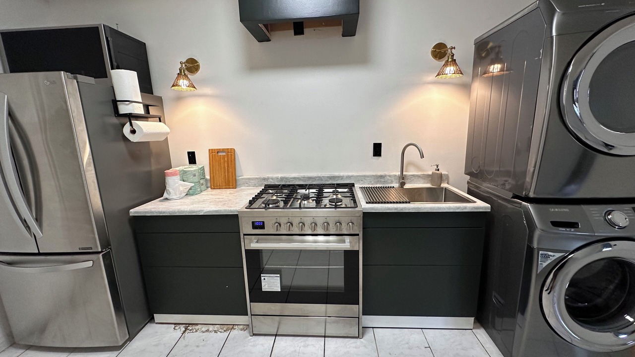 Photo of Kitchen in Far Rockaway