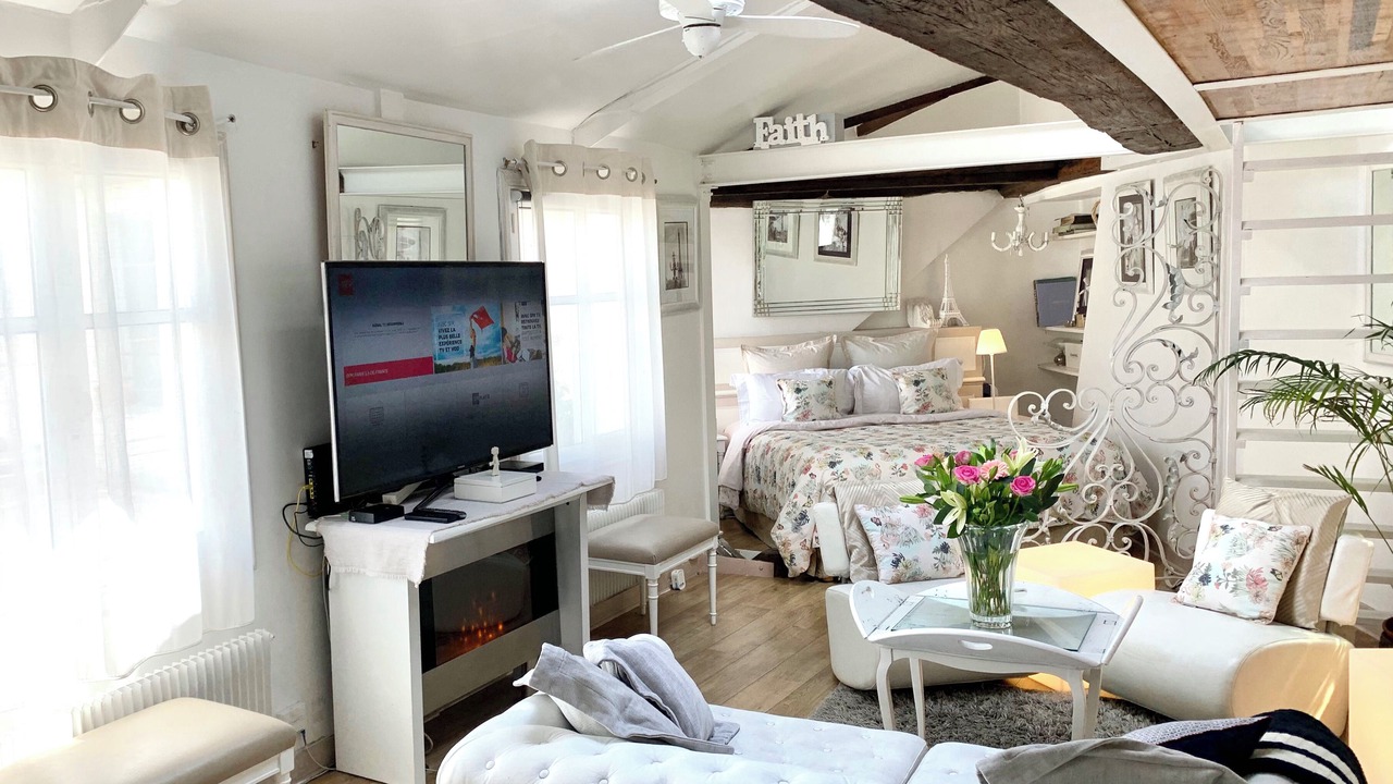 Photo of Livingroom in Quartier de la Monnaie