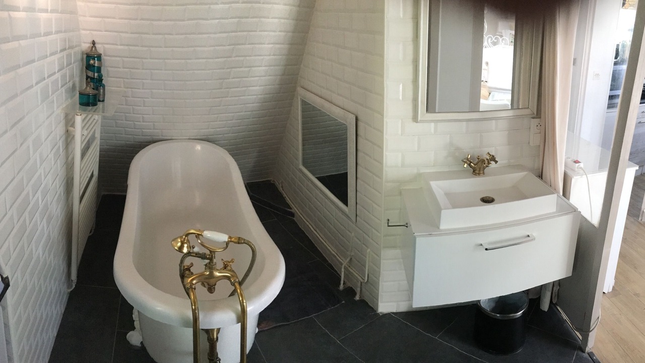 Photo of Bathroom in Quartier de la Monnaie