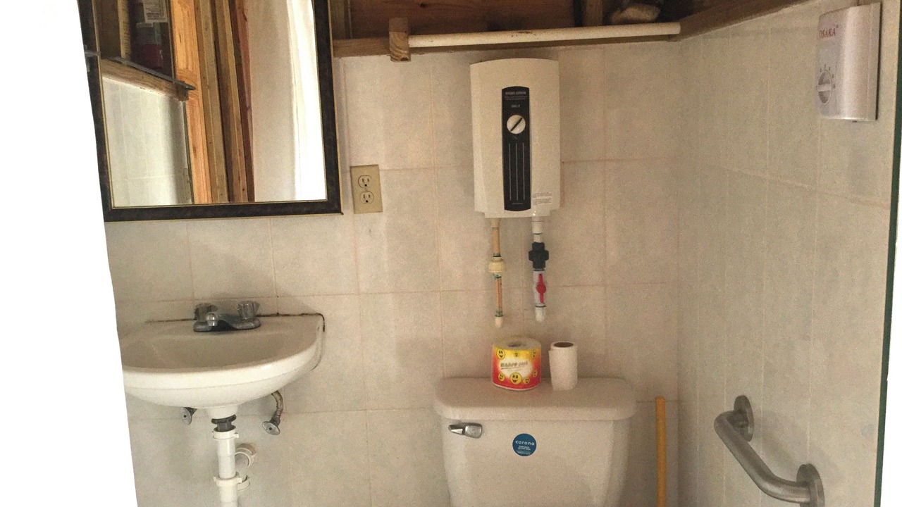 Photo of Bathroom in Green Island