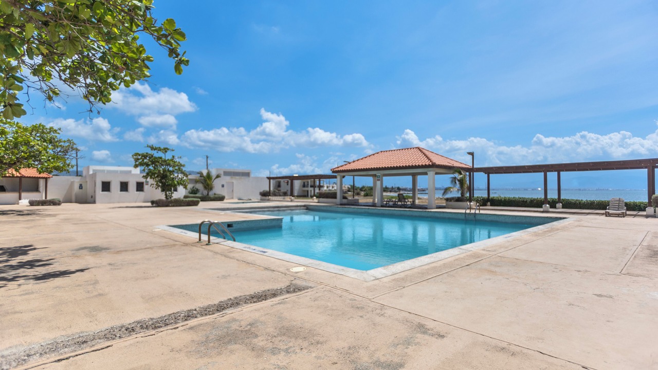 Photo of Outdoor in Portmore
