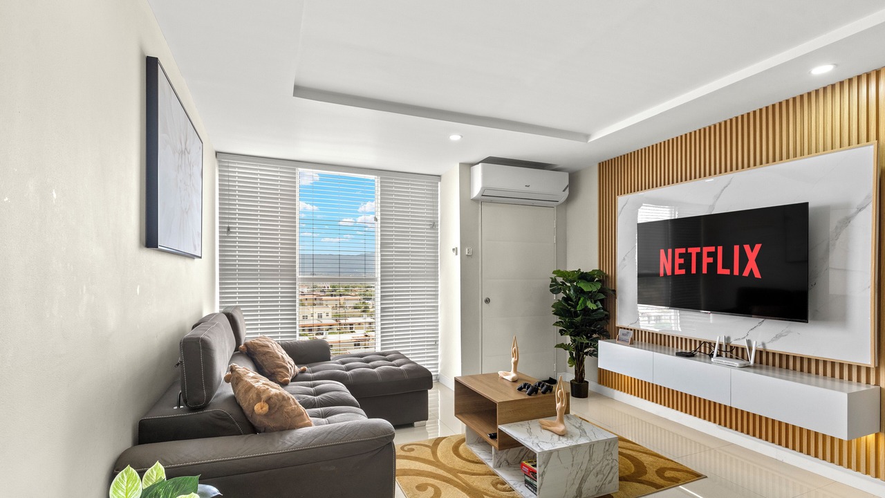 Photo of Livingroom in Portmore