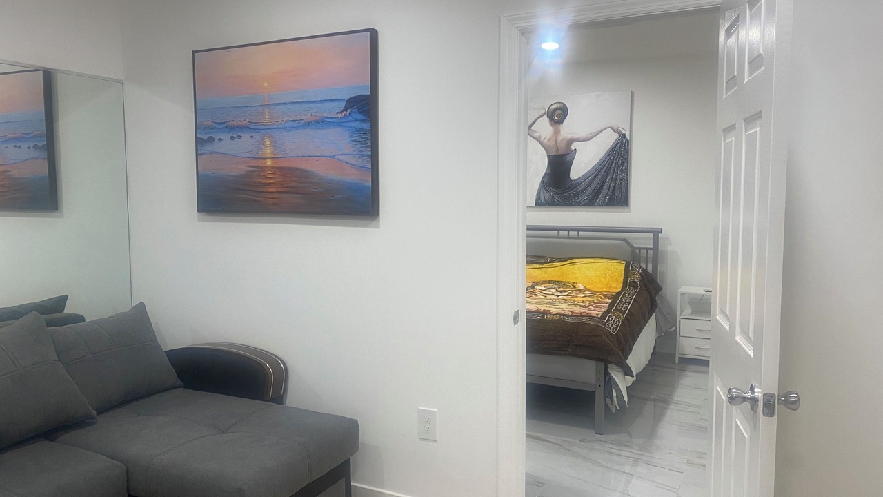 Photo of Bedroom in Manhattan Beach