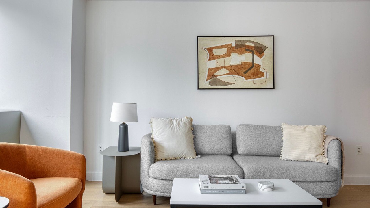 Photo of Livingroom in Midtown South