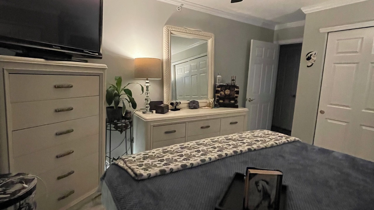 Photo of Bedroom in Queens