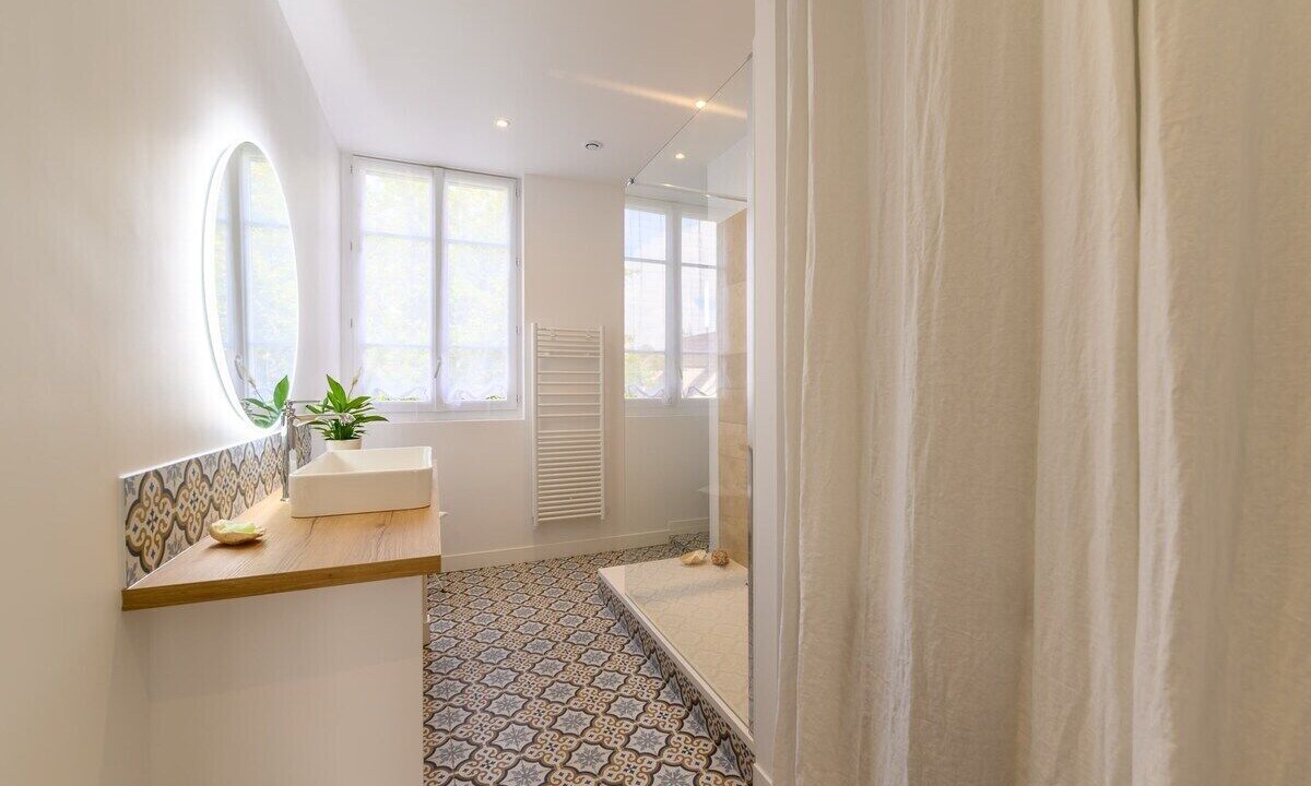 Photo of Bathroom in Alfortville