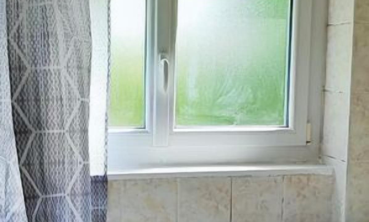 Photo of Bathroom in Antony