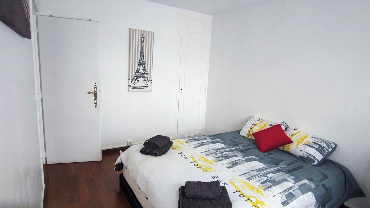 Photo of Bedroom in Antony