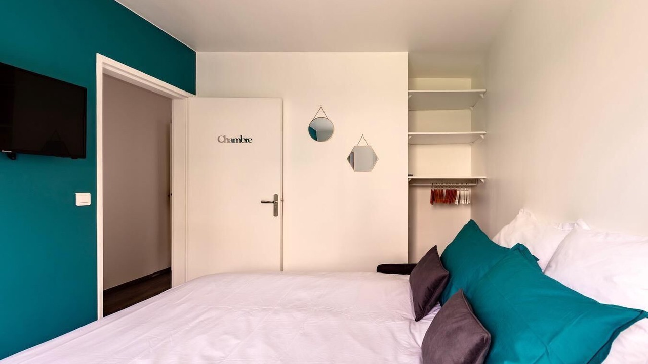 Photo of Bedroom in Bleuets - Bordieres - Pinsons