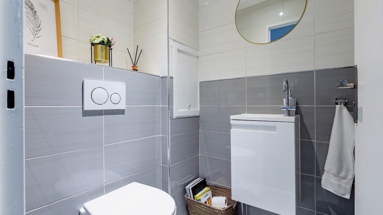 Photo of Bathroom in Bleuets - Bordieres - Pinsons