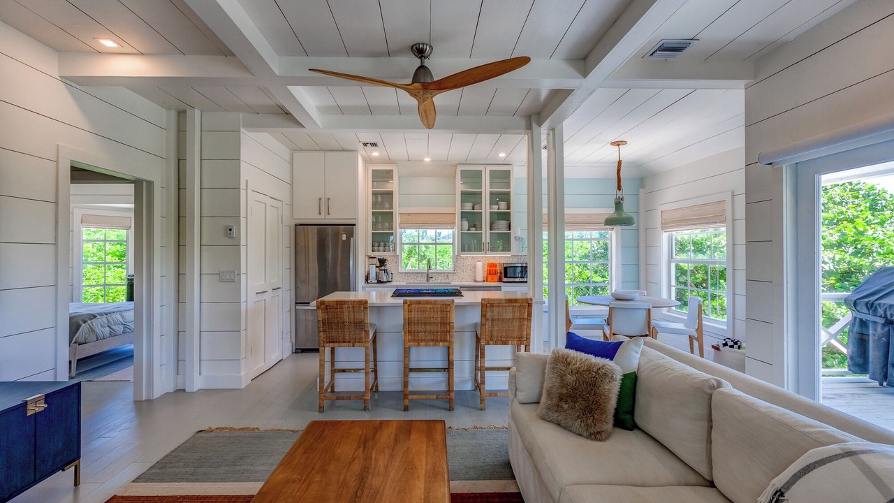 Photo of Livingroom in Hope Town