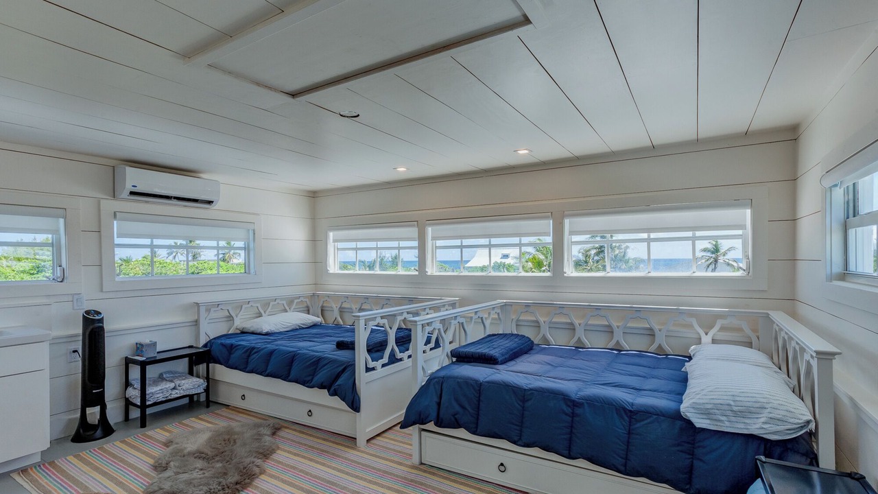 Photo of Bedroom in Hope Town