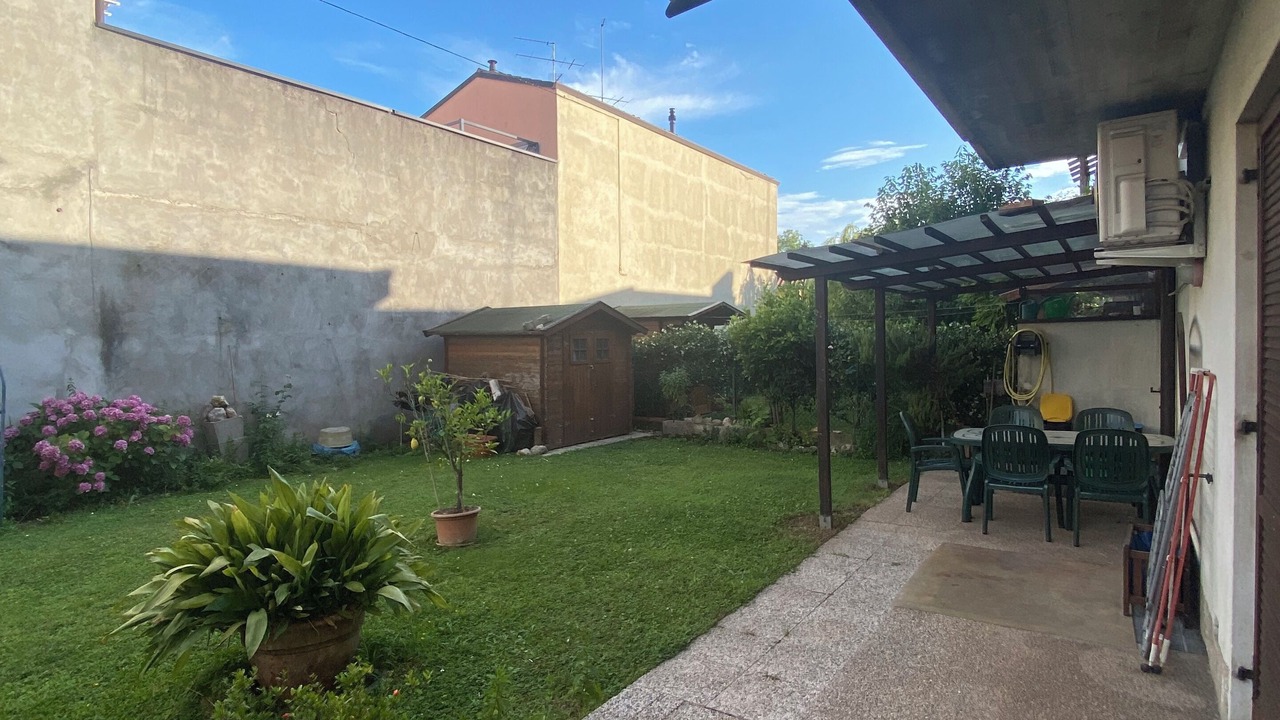 Photo of Outdoor in Sud