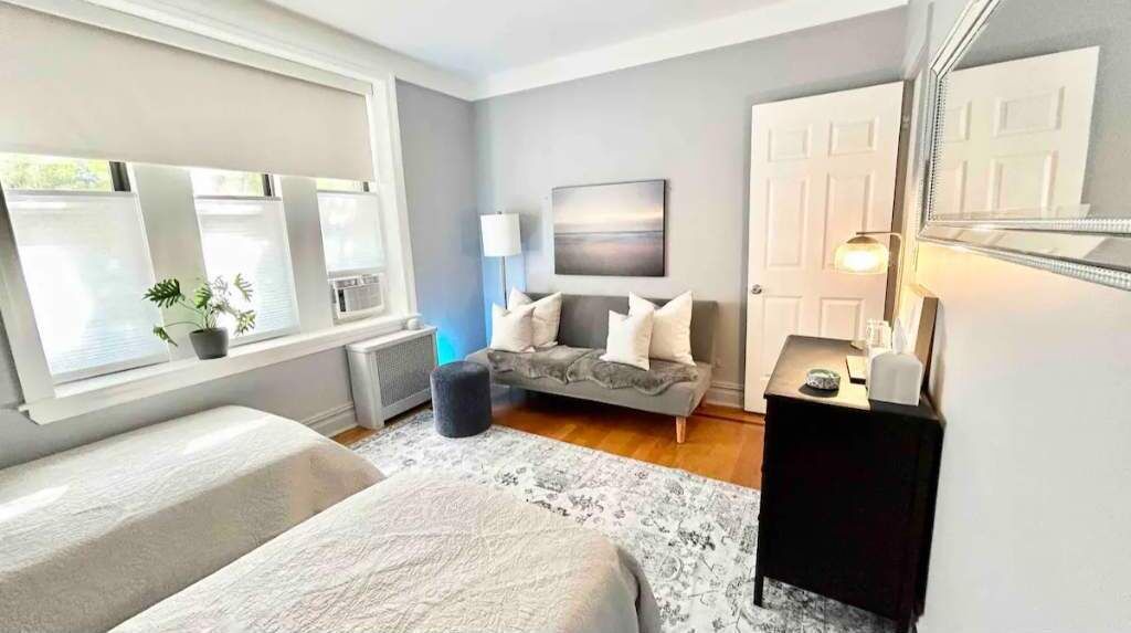 Photo of Bedroom in Washington Heights