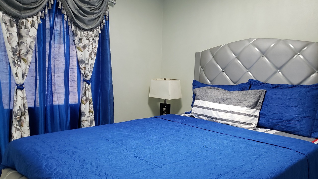 Photo of Bedroom in Molynes Gardens