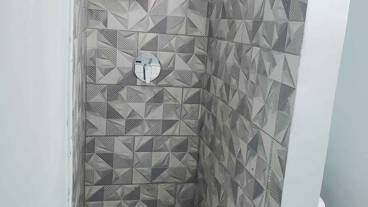 Photo of Bathroom in Molynes Gardens