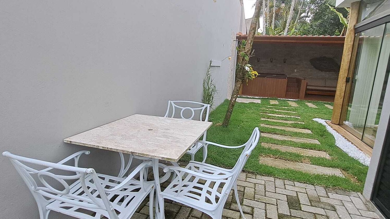 Photo of Outdoor in Cabore