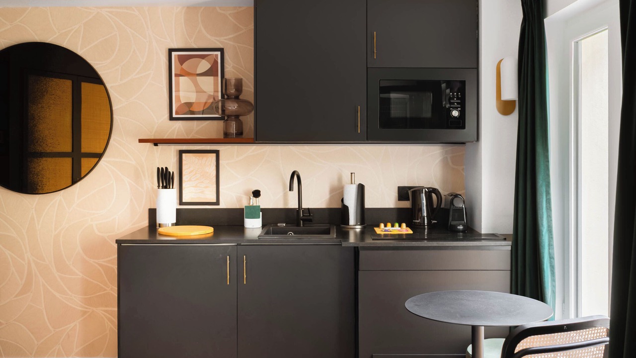 Photo of Kitchen in Quartier des Grandes-Carrieres