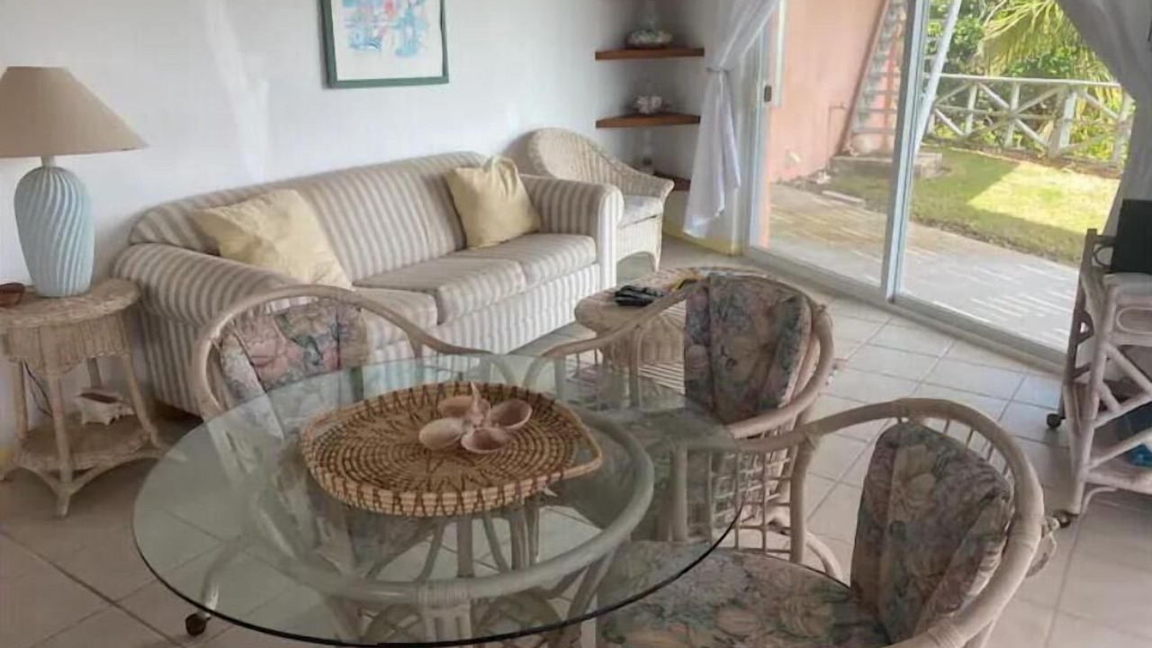 Photo of Livingroom in Governor's Harbour