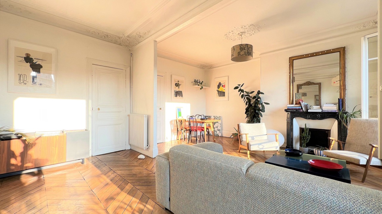 Photo of Livingroom in Hopital Saint-Louis