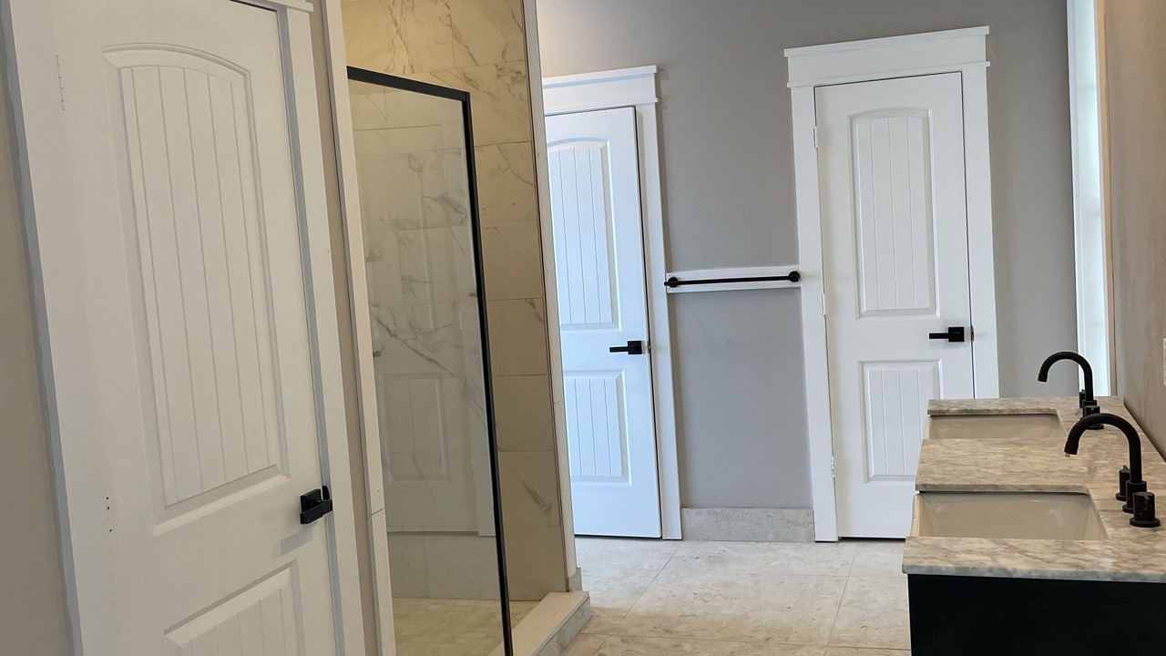 Photo of Bathroom in Jimmy Hill