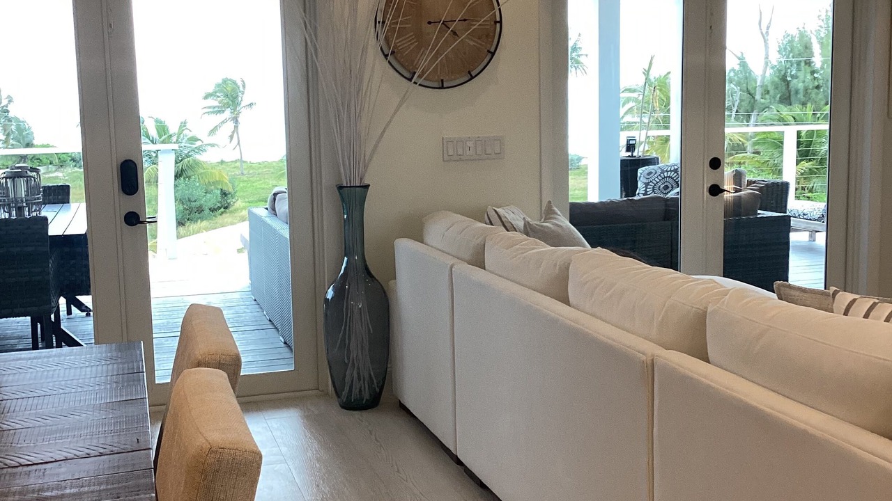 Photo of Livingroom in Treasure Cay