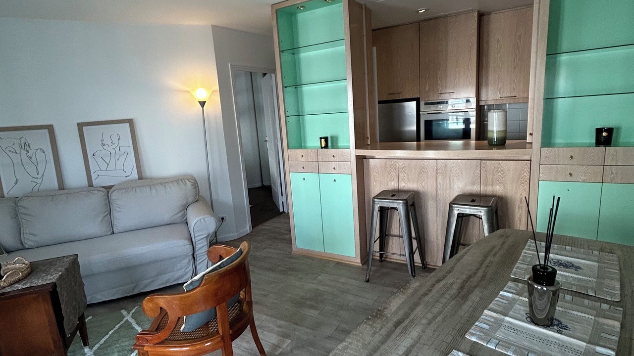 Photo of Livingroom in Passy