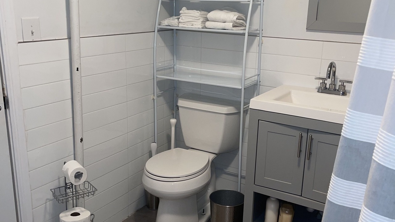 Photo of Bathroom in Ocean Hill