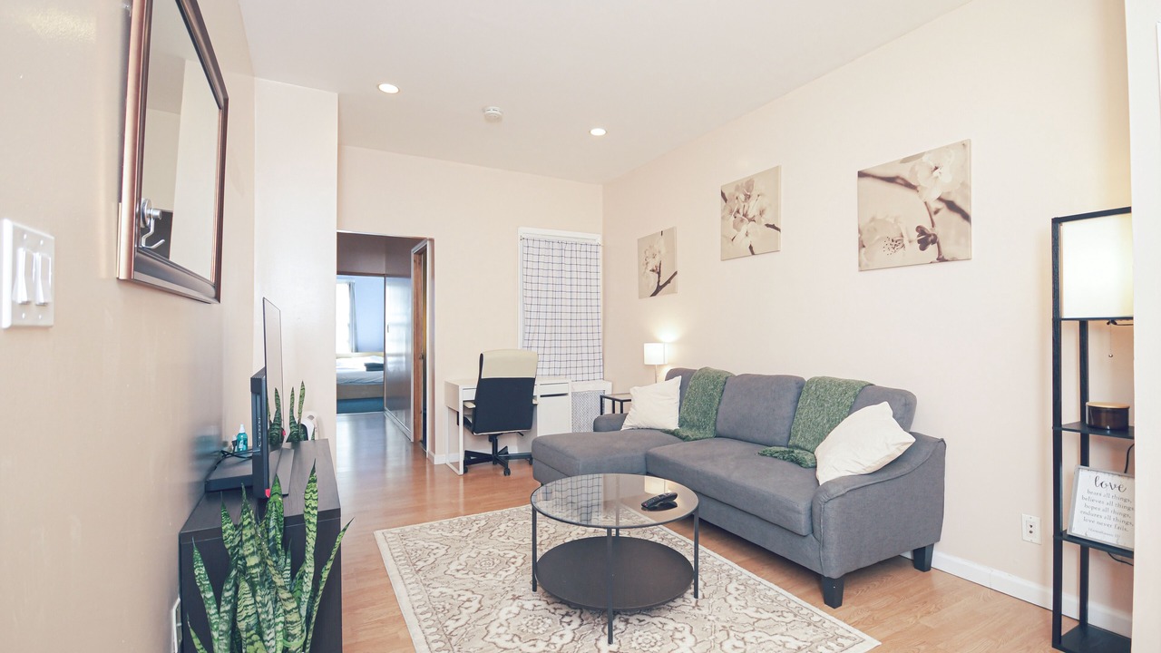 Photo of Livingroom in Bushwick
