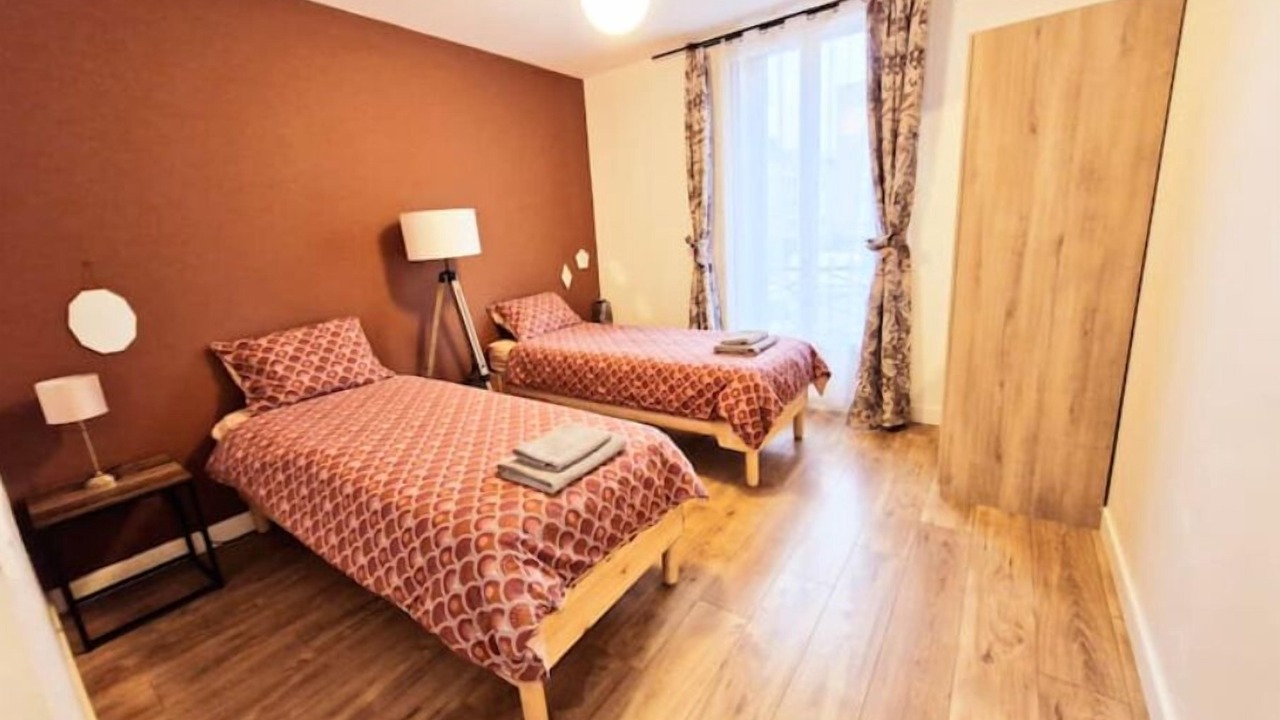 Photo of Bedroom in Clichy