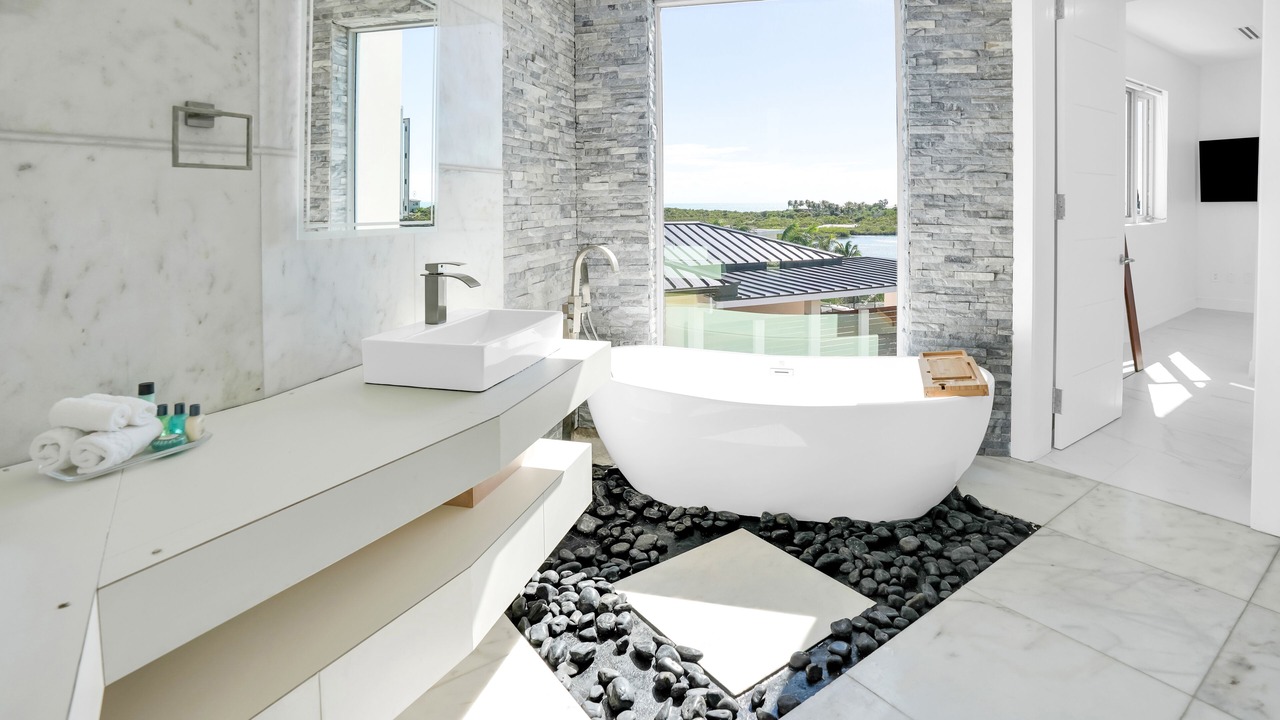 Photo of Bathroom in Ocean Point