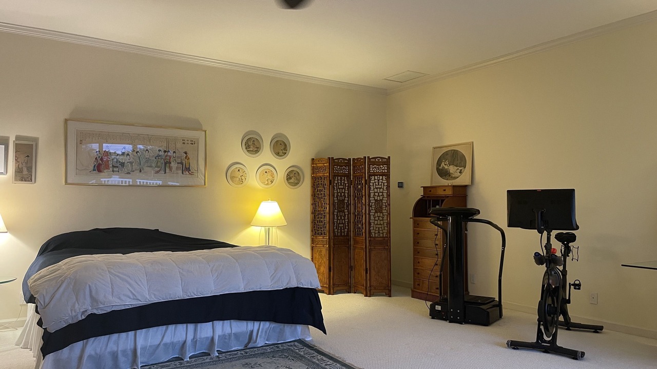 Photo of Bedroom in Bahamia West